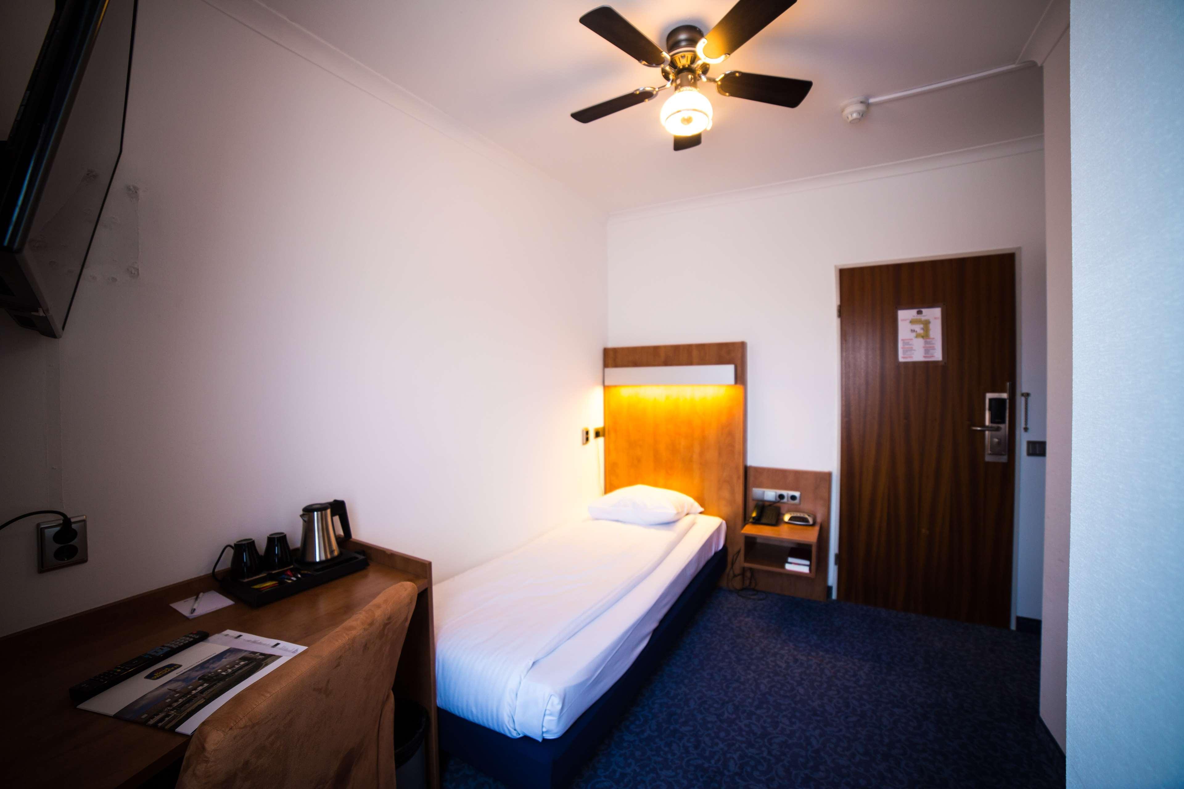Fletcher Hotel-Restaurant De Korenbeurs Made Luaran gambar
