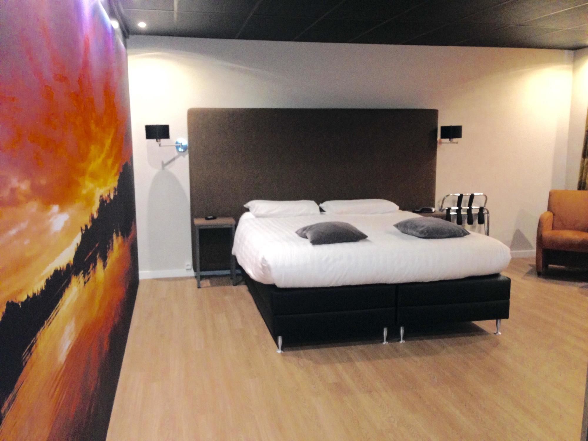 Fletcher Hotel-Restaurant De Korenbeurs Made Bilik gambar