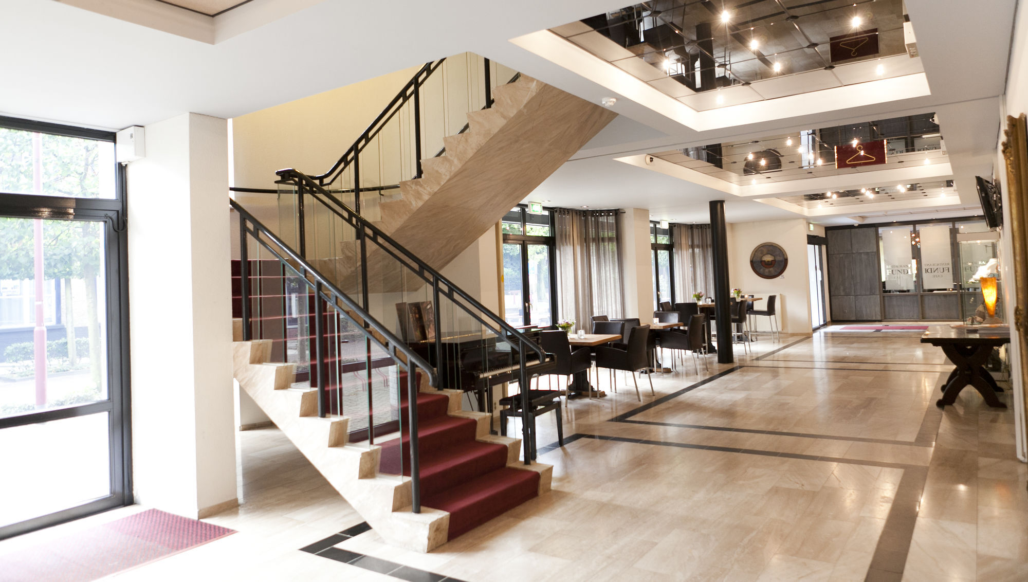 Fletcher Hotel-Restaurant De Korenbeurs Made Luaran gambar